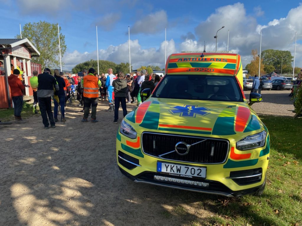 Fully equipped ambulance unit